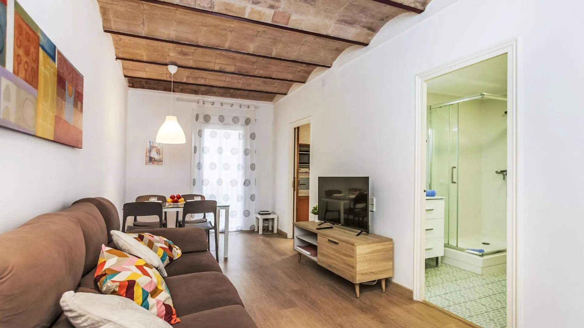 Apartment Eixample Dret Arago Roger De Lluria By Interhome برشلونة 0*,  إسبانيا