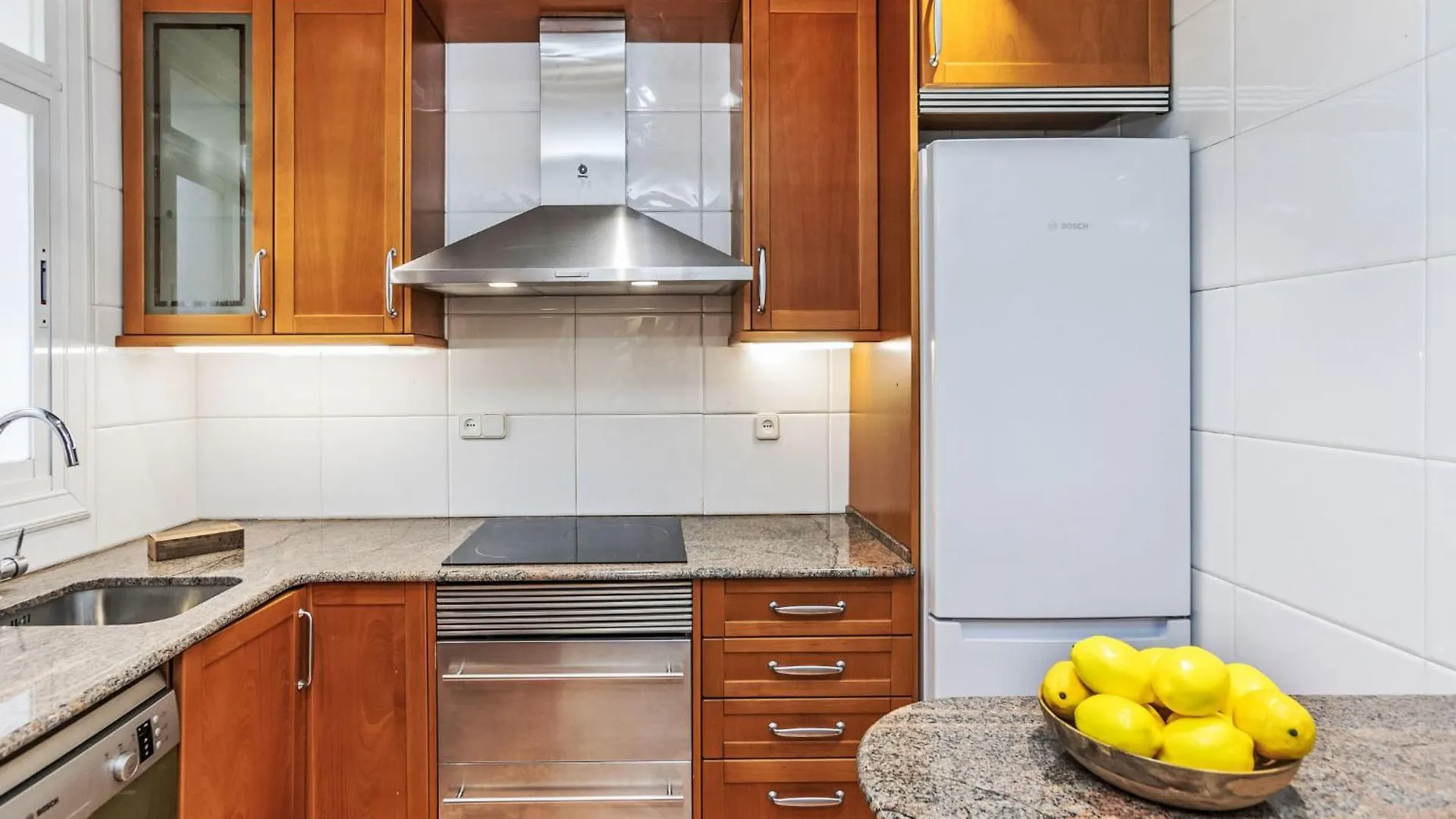 Apartment Eixample Dret Arago Roger De Lluria By Interhome برشلونة